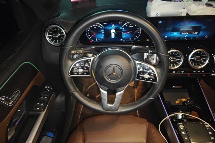Used Mercedes-Benz GLB 2022 GLB 200 Dynamic Edition Steering Wheel