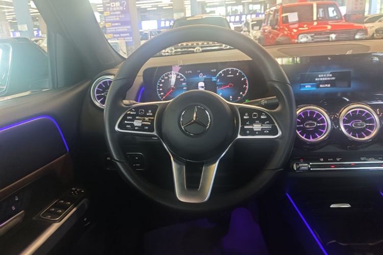 Used Mercedes-Benz GLB 2022 GLB 220 Dynamic Edition Steering Wheel