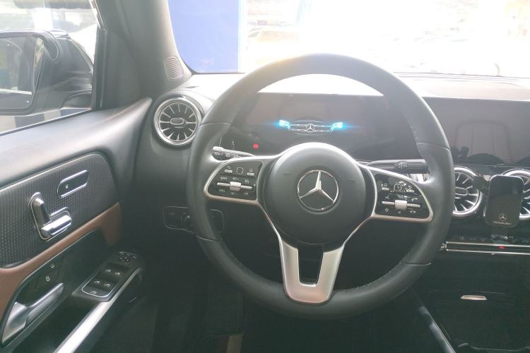 Used Mercedes-Benz GLB 2022 GLB 220 Fashion Model Steering Wheel