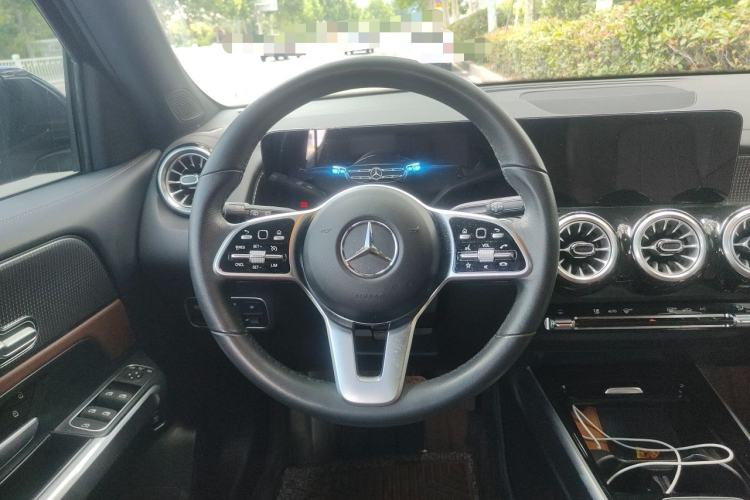 Used Mercedes-Benz GLB 2022 Refresh GLB 200 Dynamic Edition Steering Wheel