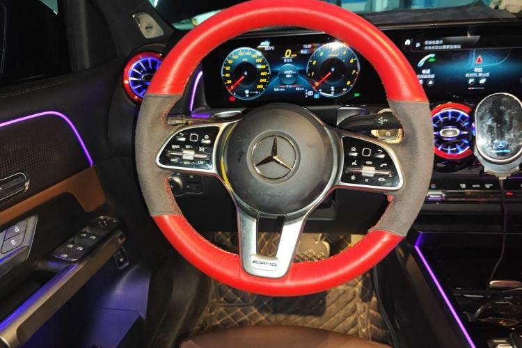 Used Mercedes-Benz GLB 2022 GLB 220 Dynamic Edition Steering Wheel
