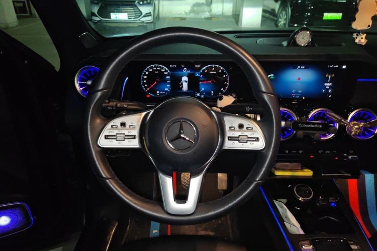 Used Mercedes-Benz GLB 2022 GLB 220 Dynamic Edition Steering Wheel