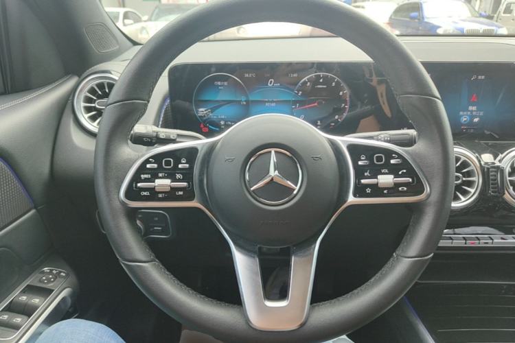 Used Mercedes-Benz GLB 2022 GLB 220 Dynamic Edition Steering Wheel