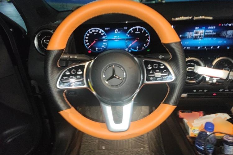 Used Mercedes-Benz GLB 2022 Second Facelift GLB 200 Fashion Edition Steering Wheel