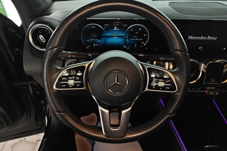 Used Mercedes-Benz GLB 2022 Second Facelift GLB 200 Dynamic Edition Steering Wheel