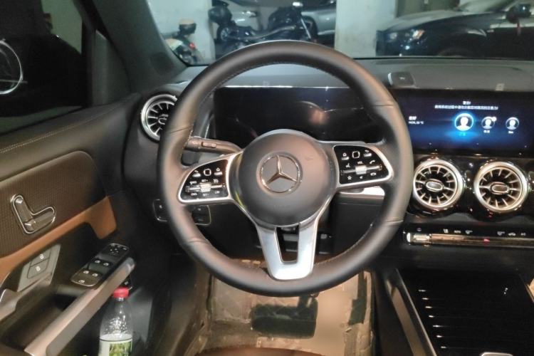 Used Mercedes-Benz GLB 2022 GLB 220 Dynamic Edition Steering Wheel