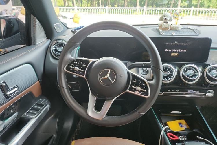 Used Mercedes-Benz GLB 2022 Second Facelift GLB 200 Fashion Edition Steering Wheel