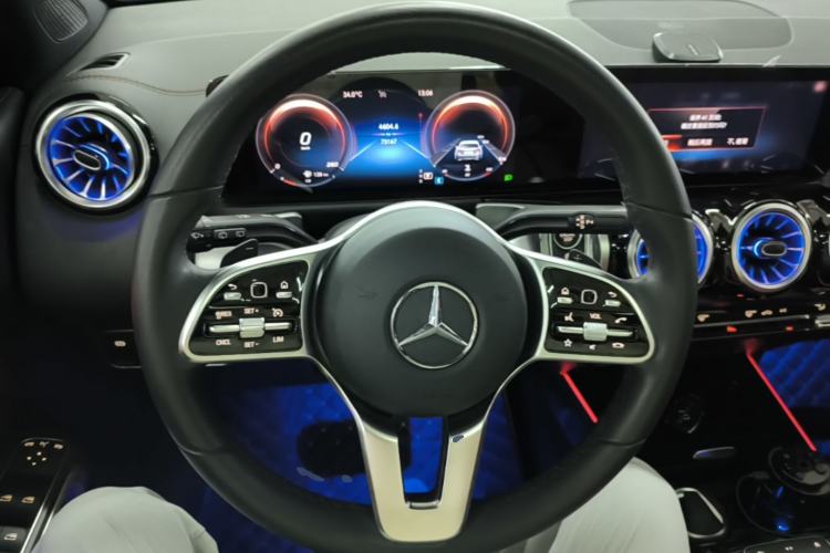 Used Mercedes-Benz GLB 2022 Refresh GLB 200 Dynamic Edition Steering Wheel
