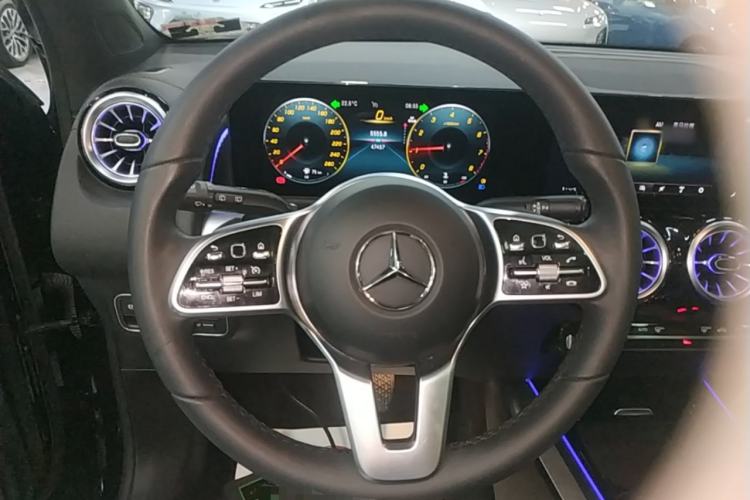 Used Mercedes-Benz GLB 2022 GLB 220 Dynamic Edition Steering Wheel