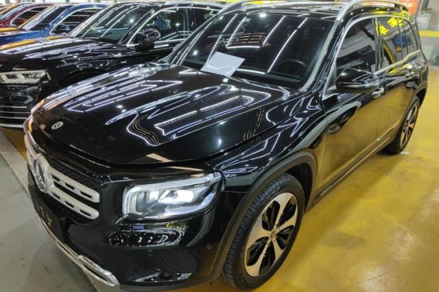 Used Mercedes-Benz GLB 2022 Updated GLB 200 Fashion Edition