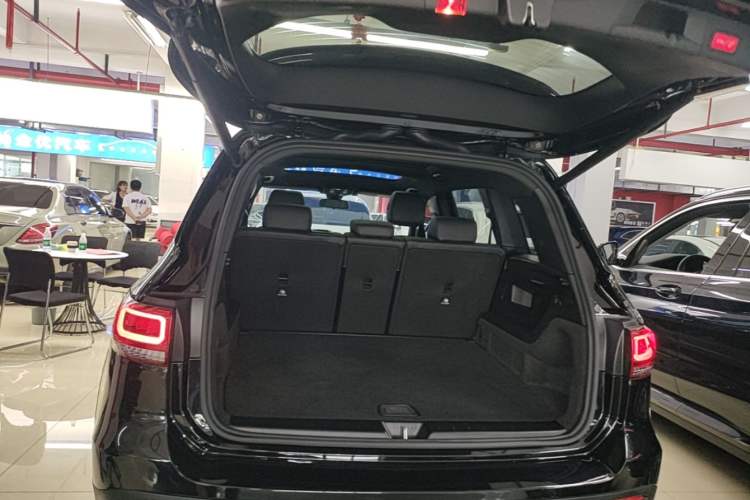 Used Mercedes-Benz GLB 2022 GLB 200 Dynamic Edition Trunk