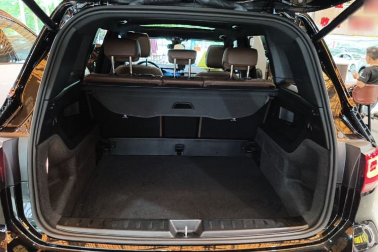 Used Mercedes-Benz GLB 2022 Second Facelift GLB 200 Dynamic Edition Trunk