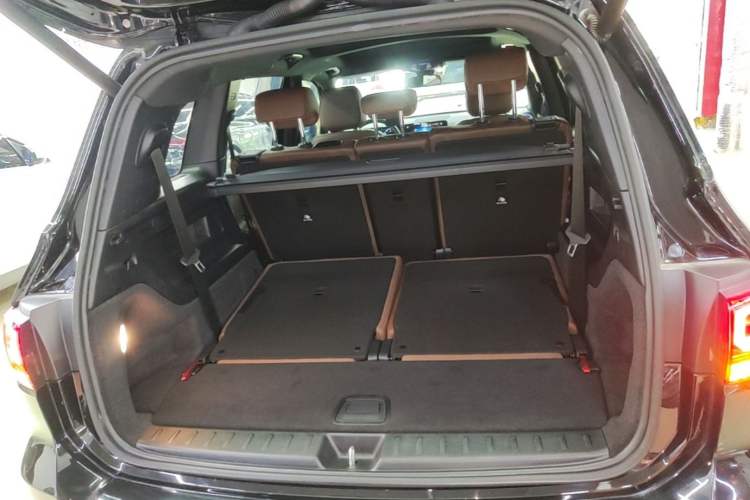 Used Mercedes-Benz GLB 2022 GLB 220 Fashion Model Trunk