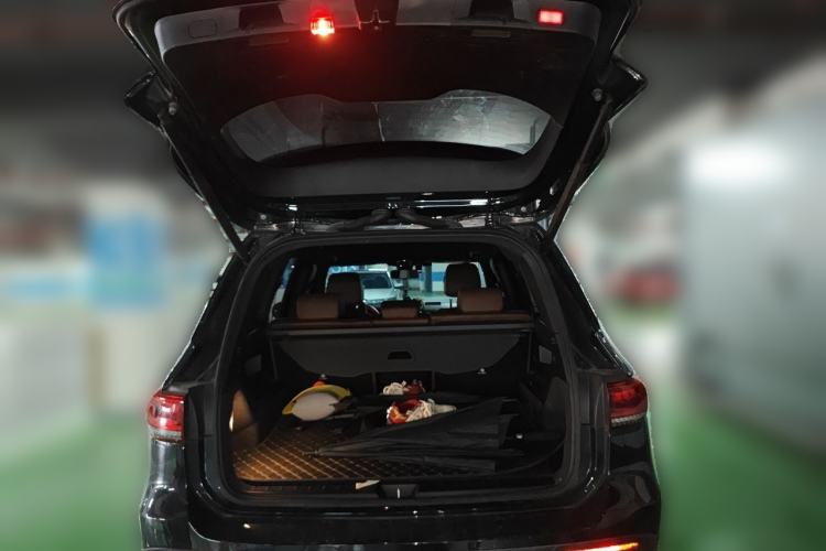Used Mercedes-Benz GLB 2022 GLB 220 Dynamic Edition Trunk