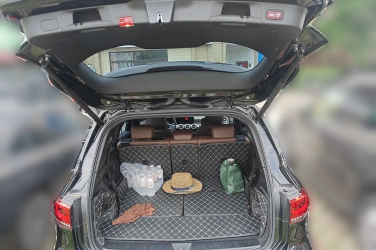 Used Mercedes-Benz GLB 2022 Updated GLB 200 Fashion Edition Trunk