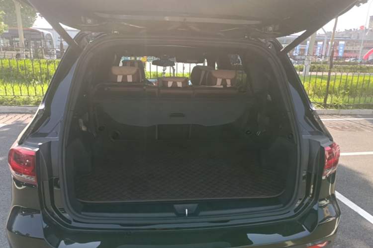 Used Mercedes-Benz GLB 2022 Updated GLB 200 Fashion Edition Trunk