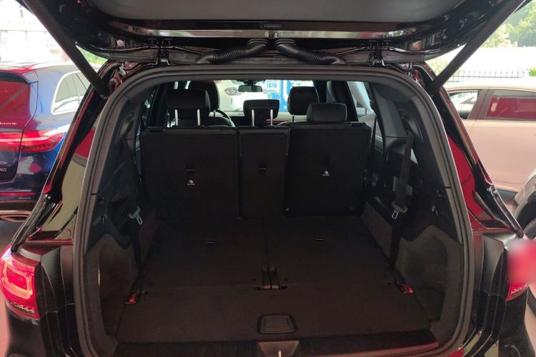 Used Mercedes-Benz GLB 2022 Updated GLB 200 Fashion Edition Trunk