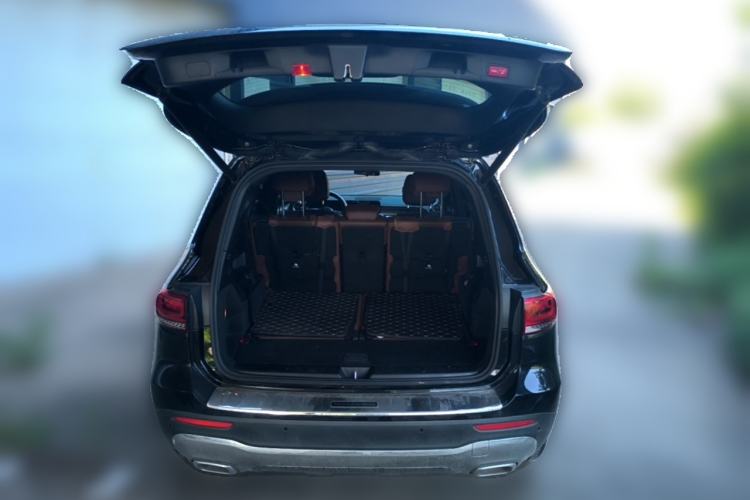 Used Mercedes-Benz GLB 2022 Updated GLB 200 Fashion Edition Trunk
