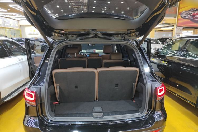 Used Mercedes-Benz GLB 2022 Updated GLB 200 Fashion Edition Trunk
