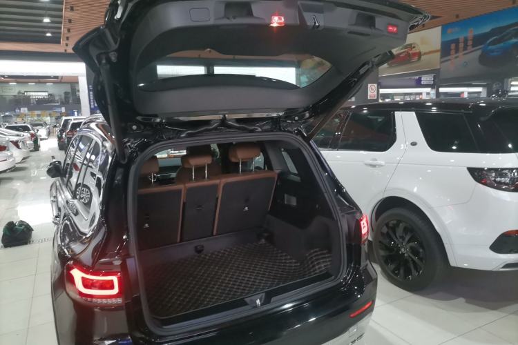 Used Mercedes-Benz GLB 2022 Refresh GLB 200 Dynamic Edition Trunk