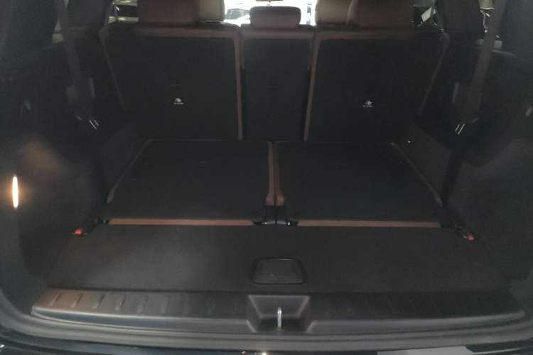 Used Mercedes-Benz GLB 2022 GLB 220 4MATIC Trunk