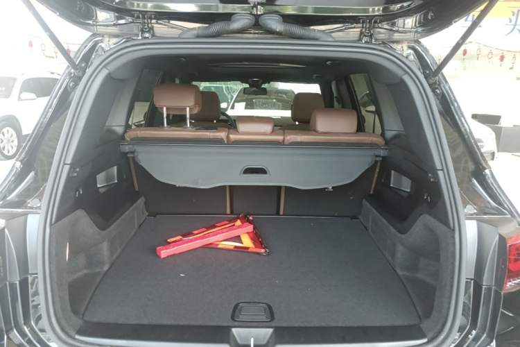 Used Mercedes-Benz GLB 2022 Second Facelift GLB 200 Dynamic Edition Trunk