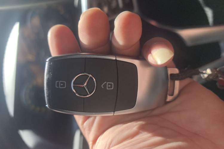 Used Mercedes-Benz GLB 2022 Second Facelift GLB 200 Fashion Edition Vehicle Key