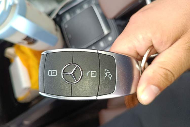 Used Mercedes-Benz GLB 2022 GLB 220 Fashion Model Vehicle Key