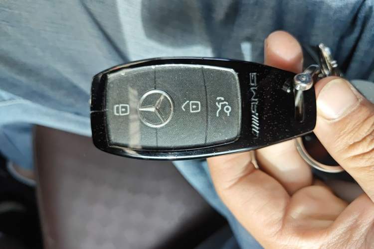 Used Mercedes-Benz GLB 2022 Updated GLB 200 Fashion Edition Vehicle Key