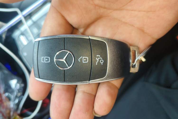 Used Mercedes-Benz GLB 2022 GLB 220 Fashion Model Vehicle Key