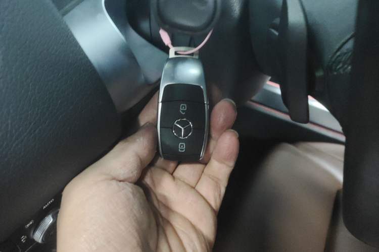Used Mercedes-Benz GLB 2022 Second Facelift GLB 200 Dynamic Edition Vehicle Key