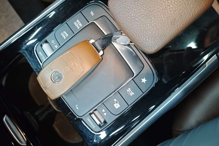 Used Mercedes-Benz GLB 2022 GLB 220 Fashion Model Vehicle Key