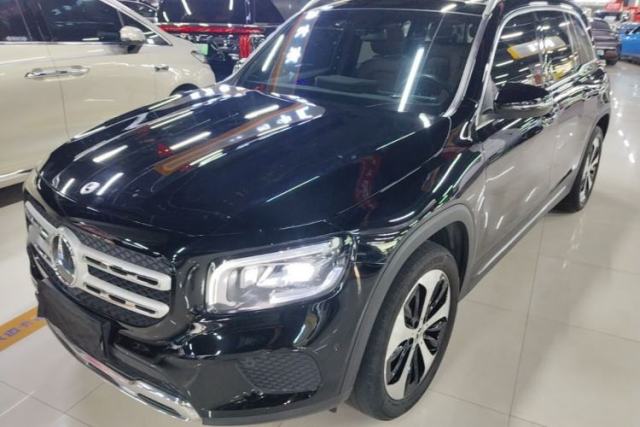 Used Mercedes-Benz GLB 2022 Updated GLB 200 Fashion Edition
