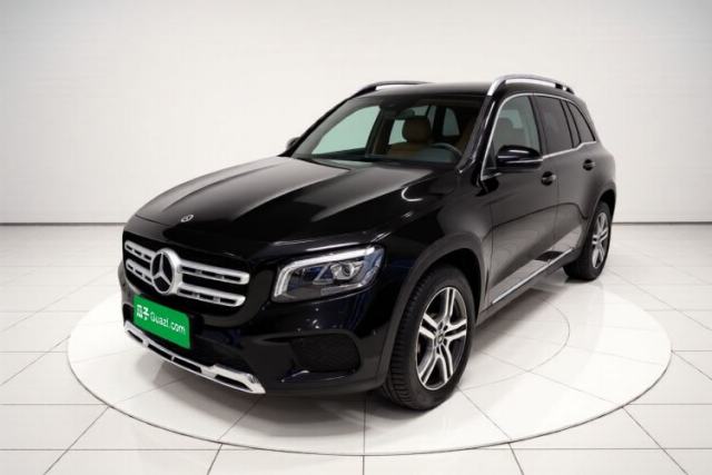 Ojetý Mercedes-Benz GLB 2022 GLB 220 Dynamic Edition