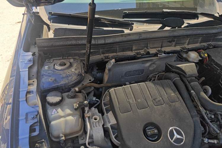 Used Mercedes-Benz GLB 2022 GLB 200 Stylish Edition Engine Bay Right