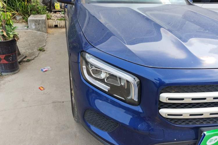 Used Mercedes-Benz GLB 2022 Second Facelift GLB 200 Dynamic Edition Exterior 3