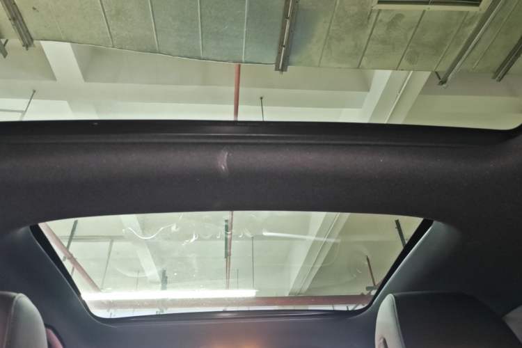 Used Mercedes-Benz GLB 2022 GLB 220 Dynamic Edition Headliner
