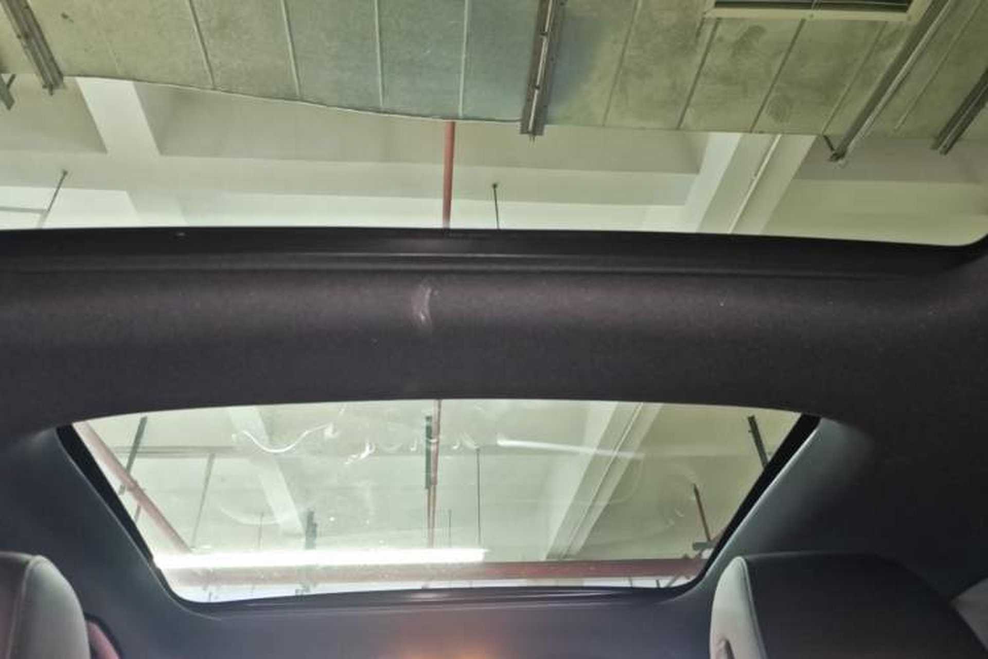 Used Mercedes-Benz GLB 2022 GLB 220 Dynamic Edition Headliner