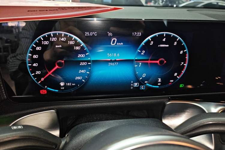 Used Mercedes-Benz GLB 2022 GLB 220 Dynamic Edition Instrument Cluster