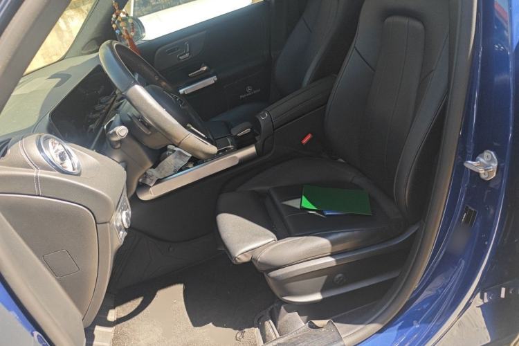 Used Mercedes-Benz GLB 2022 GLB 200 Stylish Edition Left Front Seat