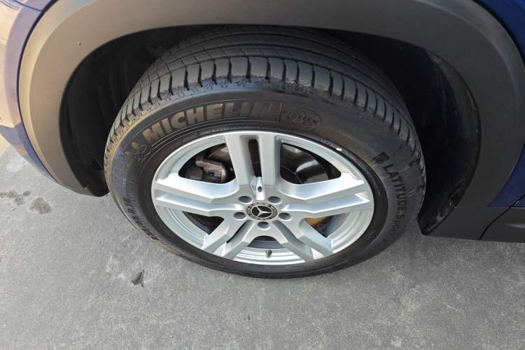 Used Mercedes-Benz GLB 2022 Second Facelift GLB 200 Fashion Edition Left Front Wheel Hub