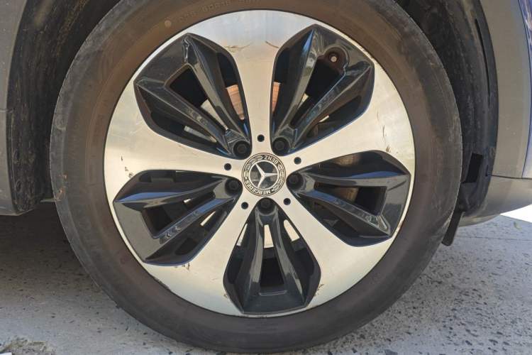 Used Mercedes-Benz GLB 2022 GLB 200 Stylish Edition Right Front Wheel Hub