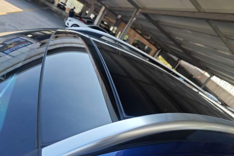 Used Mercedes-Benz GLB 2022 Second Facelift GLB 200 Fashion Edition Roof