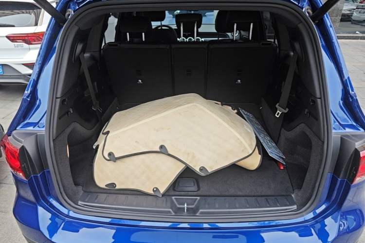 Used Mercedes-Benz GLB 2022 Updated GLB 200 Fashion Edition Trunk