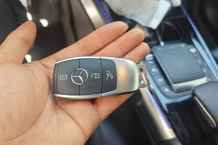 Used Mercedes-Benz GLB 2022 GLB 200 Stylish Edition Vehicle Key
