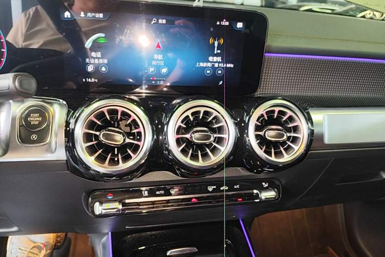 Used Mercedes-Benz GLB 2022 GLB 220 Fashion Model Audio And AC Panel