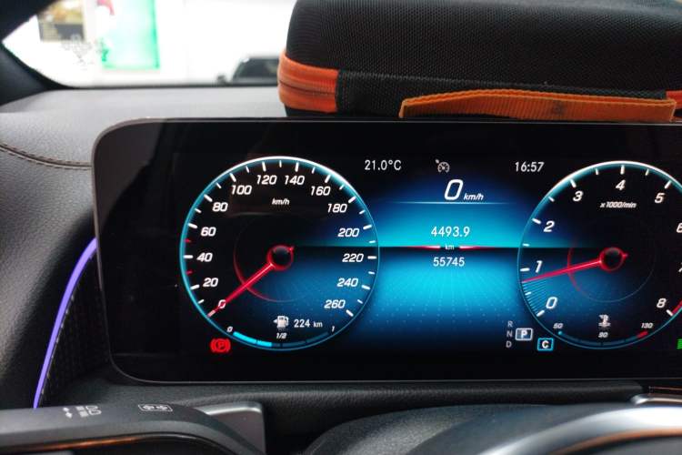Used Mercedes-Benz GLB 2022 GLB 220 Dynamic Edition Instrument Cluster