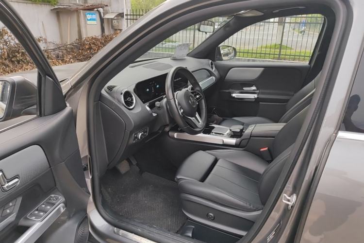 Used Mercedes-Benz GLB 2022 Second Facelift GLB 200 Dynamic Edition Driver Seat