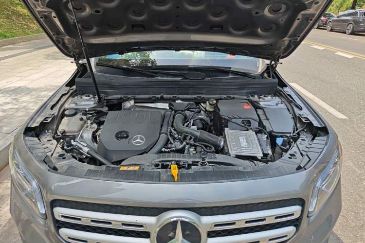 Used Mercedes-Benz GLB 2022 Second Facelift GLB 200 Dynamic Edition Engine Bay