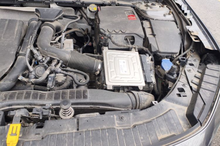 Used Mercedes-Benz GLB 2022 Second Facelift GLB 200 Fashion Edition Engine Bay Left